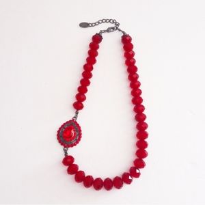 • Vintage Teria Yabar Bead / Gem Necklace •